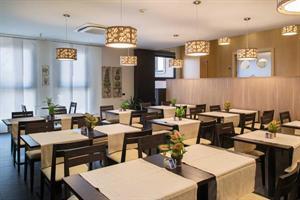 Fasthotel Roma Sud