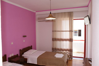 Stam & John Apartments