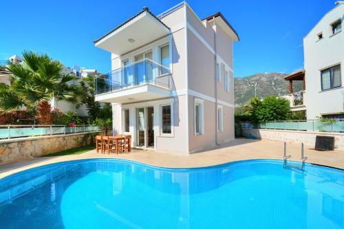 Villa Bur�e