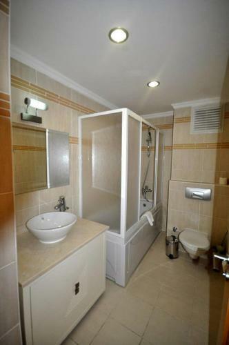 Goldcity Hotel Apartmens