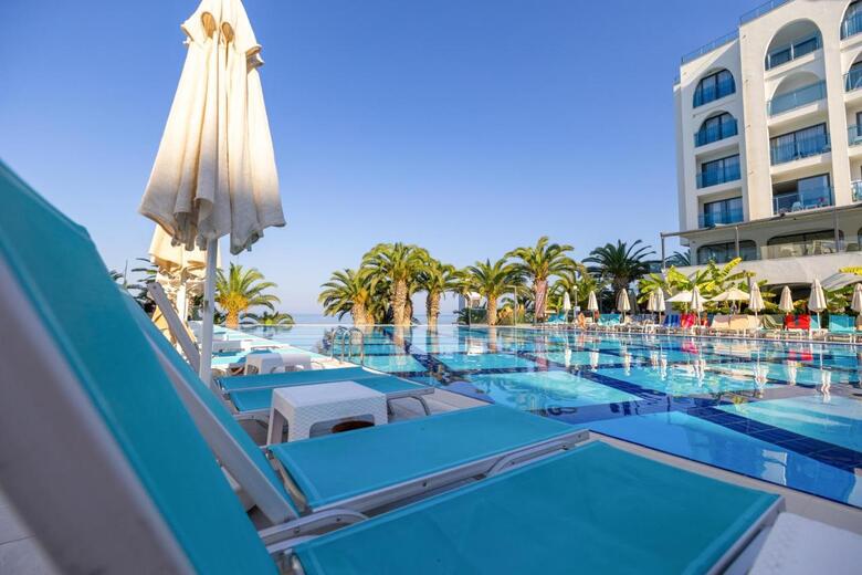 Hotel Infinity By Yelken Aquapark&resorts Ku?adasi