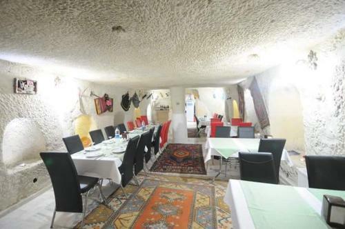Arnovalley Hotel