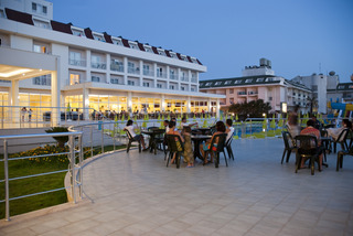 Hotel White Lilyum