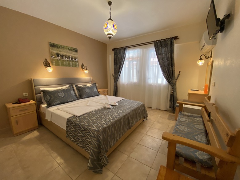 Portakal Hotel