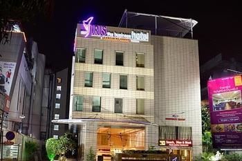 Iris Hotel Bangalroe