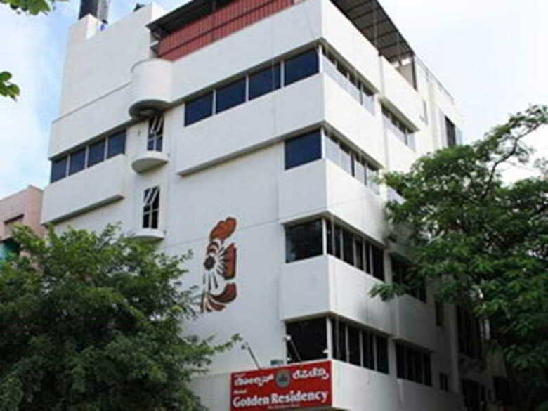 Hotel Golden Residency