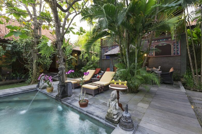 Kampung Kecil Villa