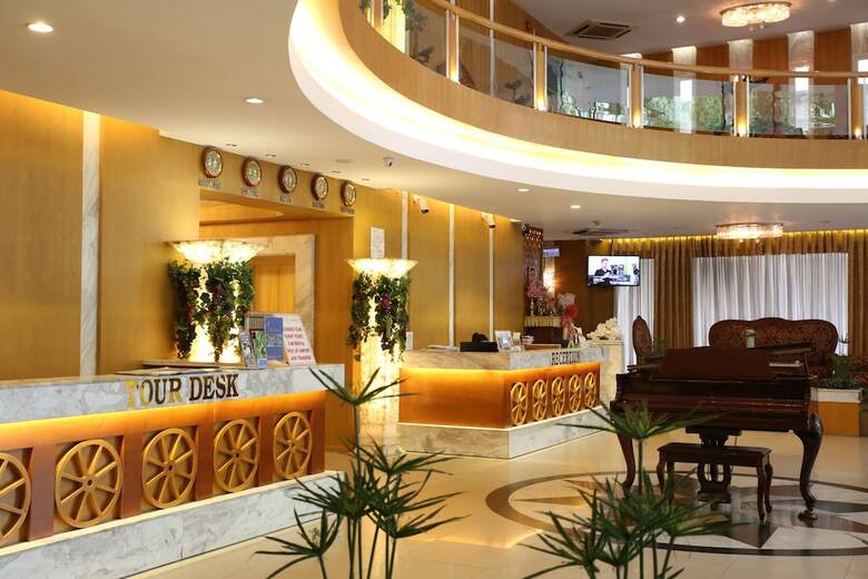May Hotel