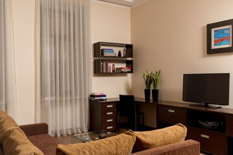 Hotel Senator Apartments City Center
