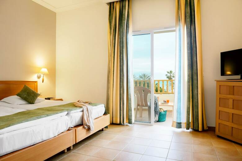 Hotel Calimera Delfino Beach Resort & Spa