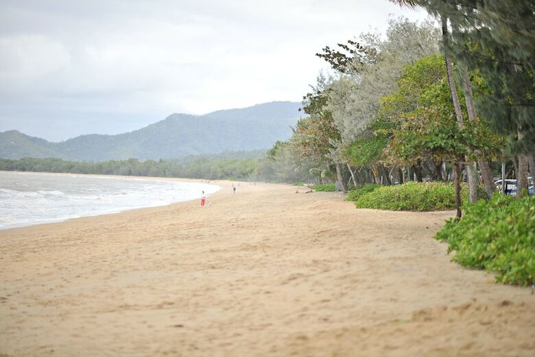 Hotel Peppers Beach Club And Spa Palm Cove