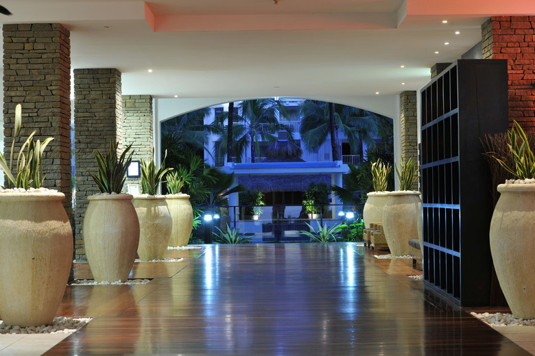 Hotel Peppers Beach Club And Spa Palm Cove