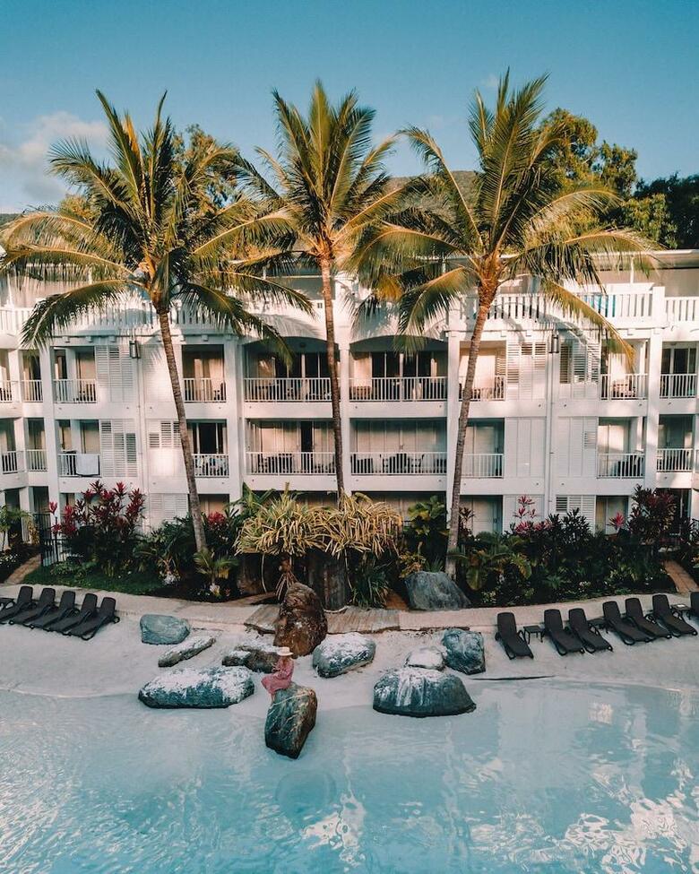 Hotel Peppers Beach Club And Spa Palm Cove