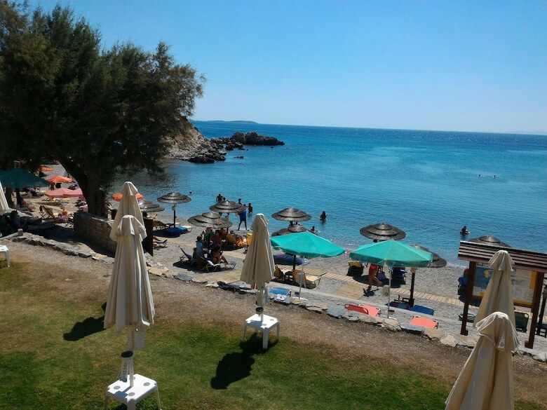 Hotel Glicorisa Beach