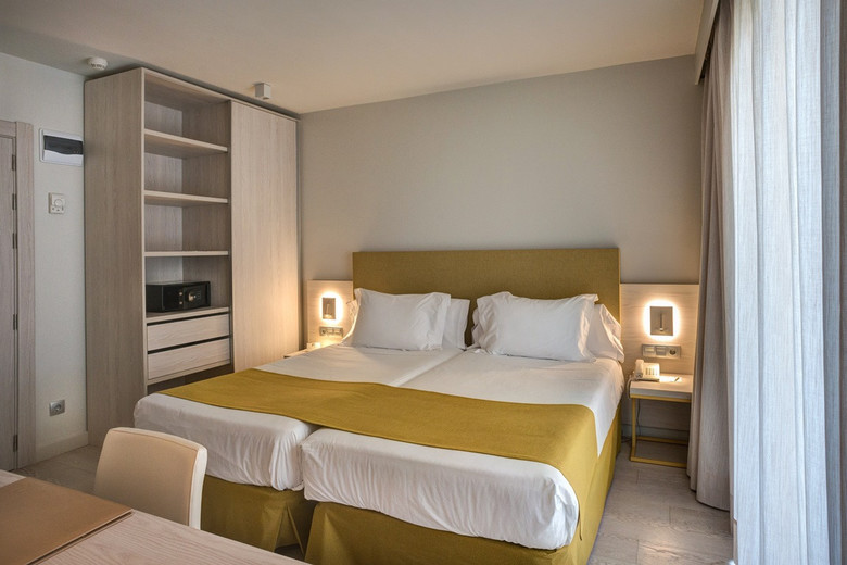 Hotel Mediterr�neo