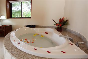 Hotel Tango Mar