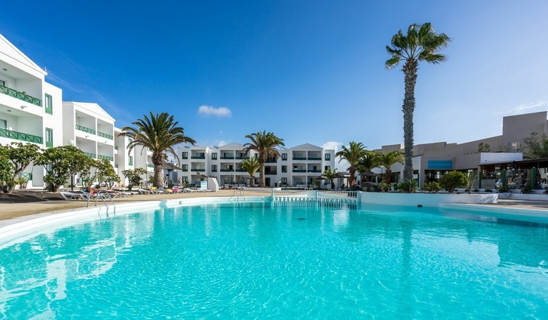 Hotel Blue Sea Costa Teguise Beach