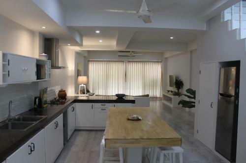 Hotel Isara Khao Lak