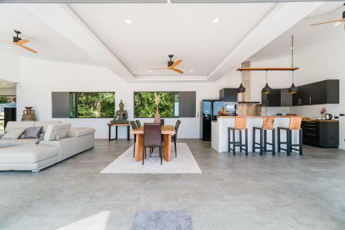Villa Sea Tawan