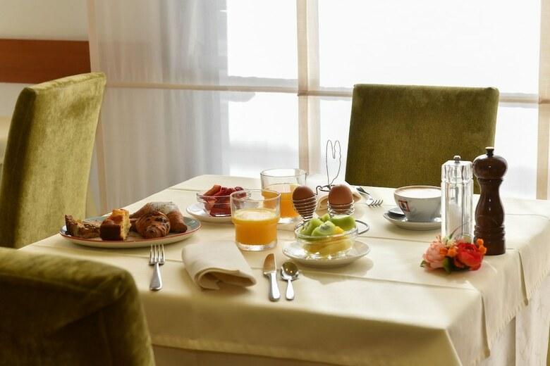 Vienna Hotel