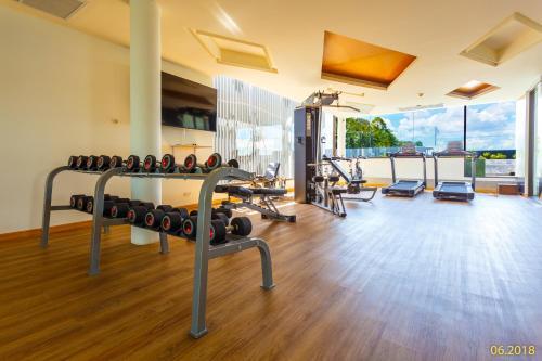 Apartamento Aristo 2 Phuket Beach Front - By Holy Cow 712