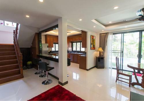 Soi Nam Jai Villa