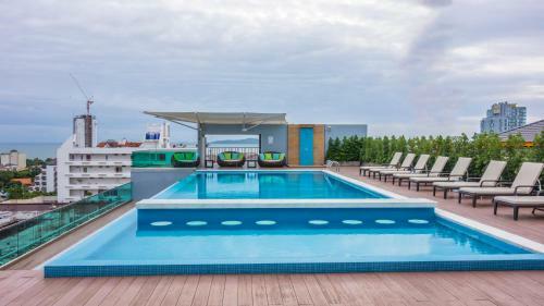 Hotel Unique Regency Pattaya