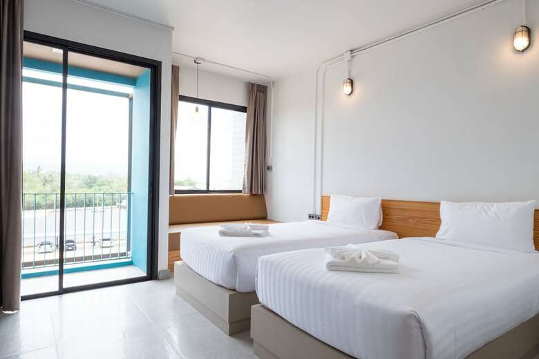S.22 Hotel Suratthani