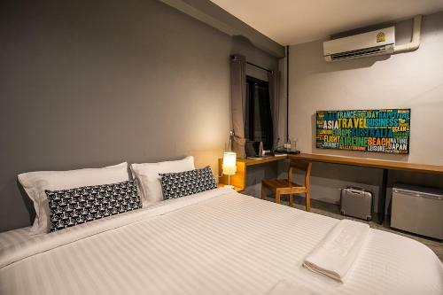 Hotel Sleep Station