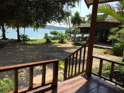 Bed & Breakfast Bangbaobeach Resort