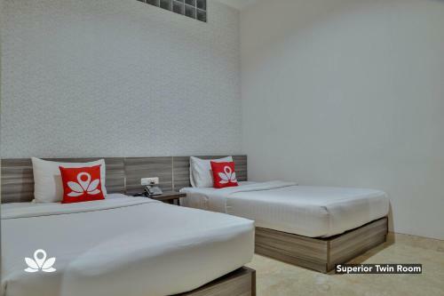 Hostal Zen Rooms Near Istana Plaza
