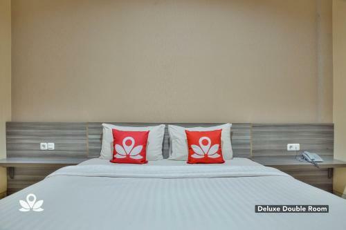 Hostal Zen Rooms Near Istana Plaza