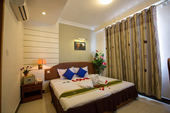 Hang Neak Hotel