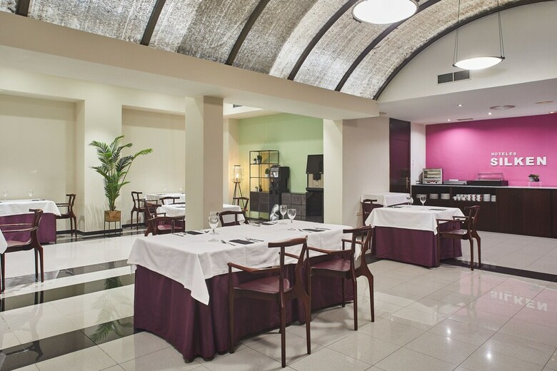 Hotel Silken Rona Dalba