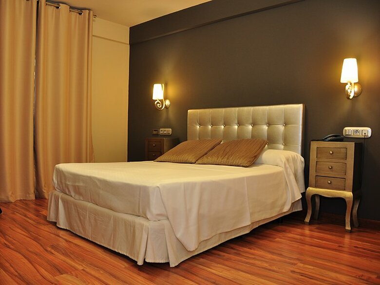 Hotel Sercotel Do�a Carmela