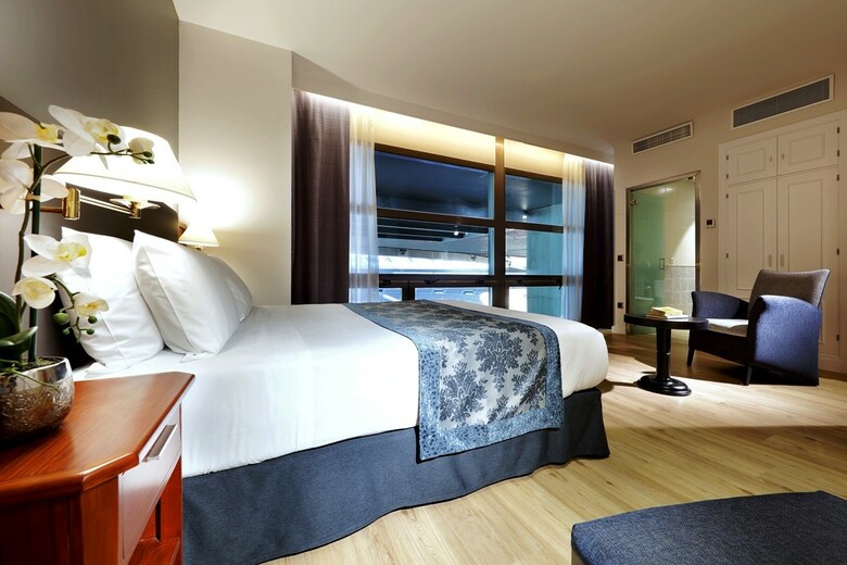 Hotel Exe Isla Cartuja
