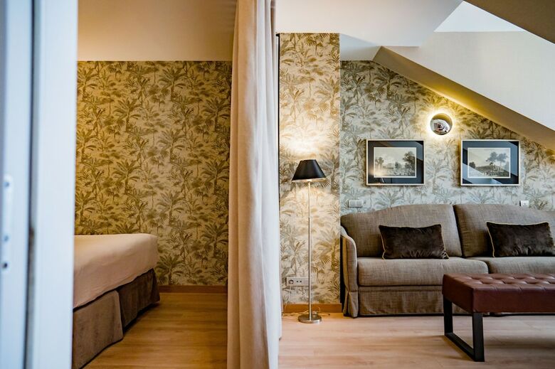 Hotel Meninas