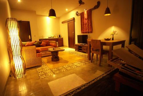 Villa Ayuterra Resort