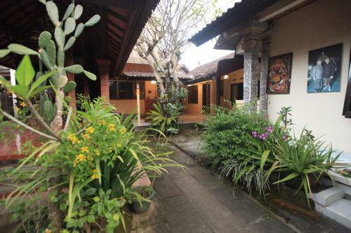 Hostal Liang House And Hostel