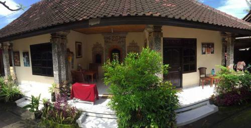 Hostal Liang House And Hostel