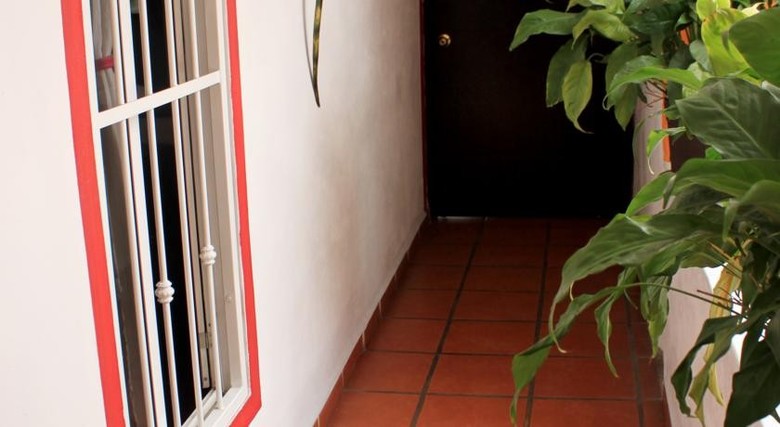 Hotel La Iguana De Oro Vallarta