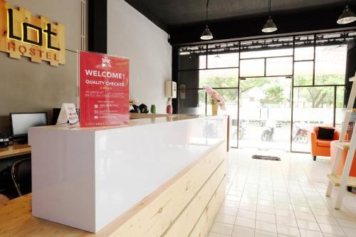 Zen Hostel Alun-alun Sarinah