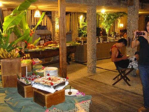 Hotel Cocotinos Manado