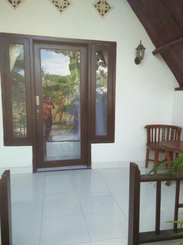 Hostal The Flower Cottages
