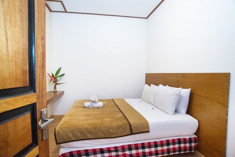 Hotel Villa Karang Homestay