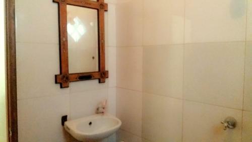 Hostal Village Homestay