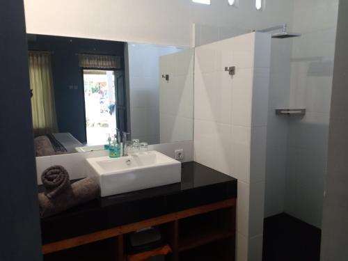 Bed & Breakfast Qurnia Homestay