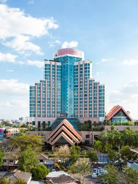 Hotel Pullman Raja Orchid