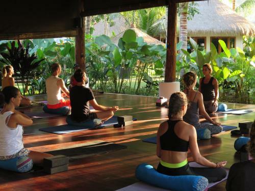 Hotel Mana Retreat