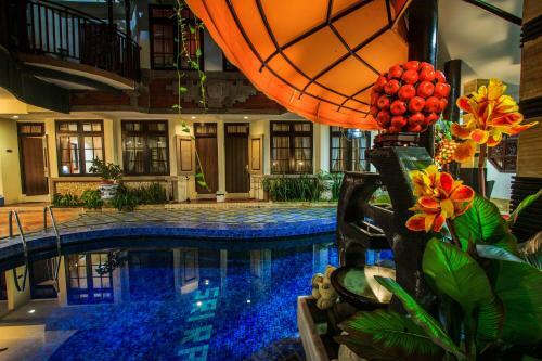 Hostal Sri Ratu Hotel